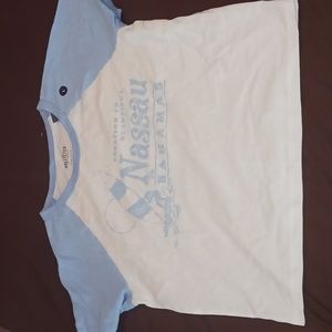 NWT Nassau Bahamas Hollister T-Shirt Size Large (L)
